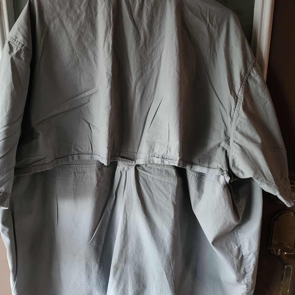 Men's Casual Button Down Shirt - Light Gray - Picture 5 of 5
